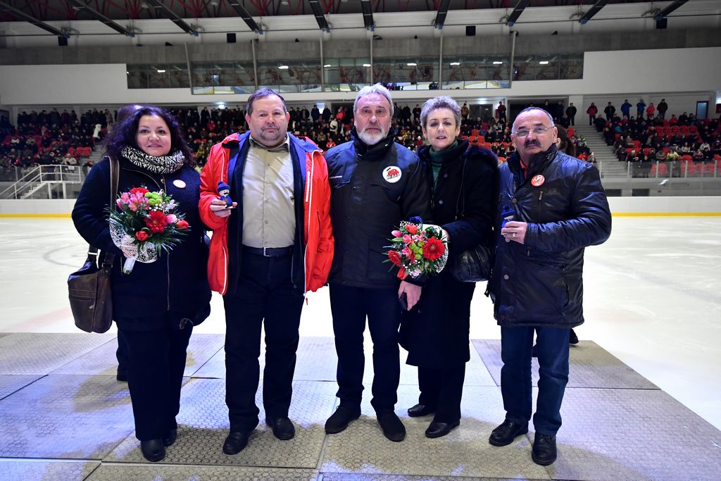 A kézdivásárhelyi korcsolyapálya minden embere