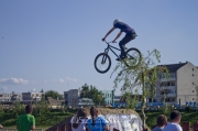 0100_Oszi Sokadalom_Dirt Jumptofi_w