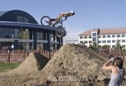 0104_Oszi Sokadalom_Dirt Jumptofi_w